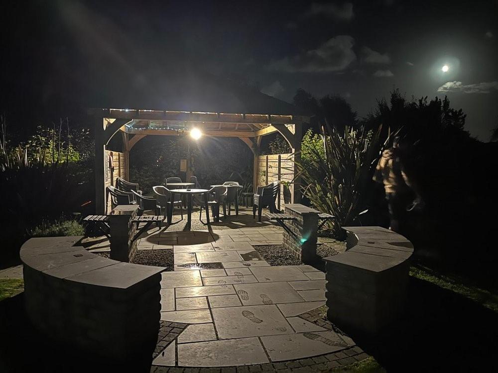 Belle Vista Glamping & Camping 요크 외부 사진