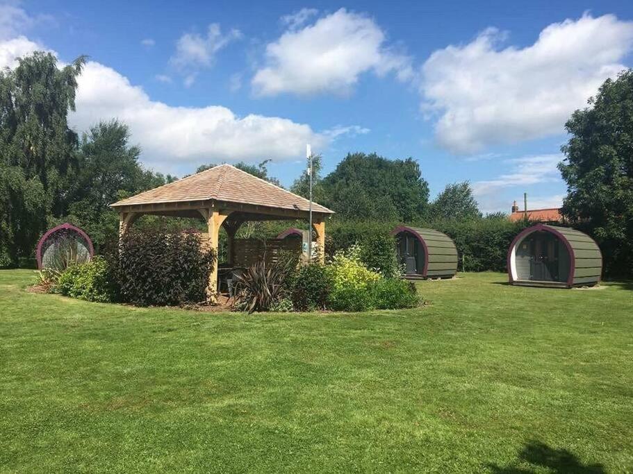 Belle Vista Glamping & Camping 요크 외부 사진